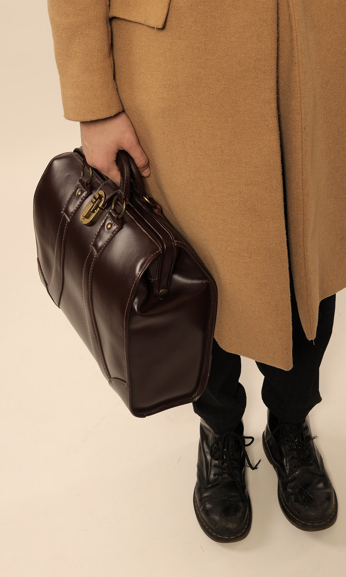 BEARA BEARA JACK GLADSTONE レザーバッグ JACK BEARA GLADSTONE レザーバッグ BEARA