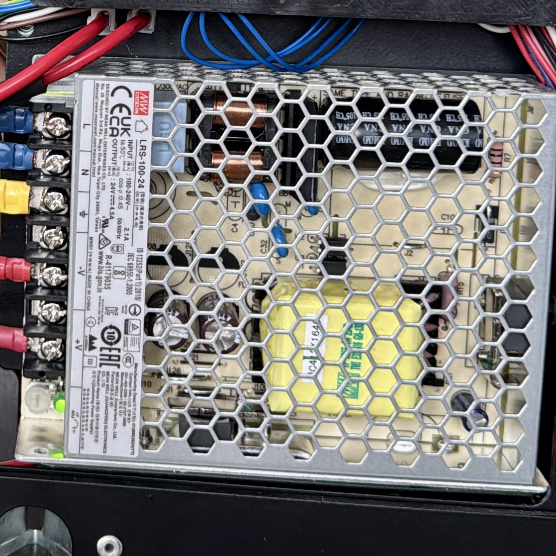 R24 power supply (0~250V input, 24VDC output) - londinium