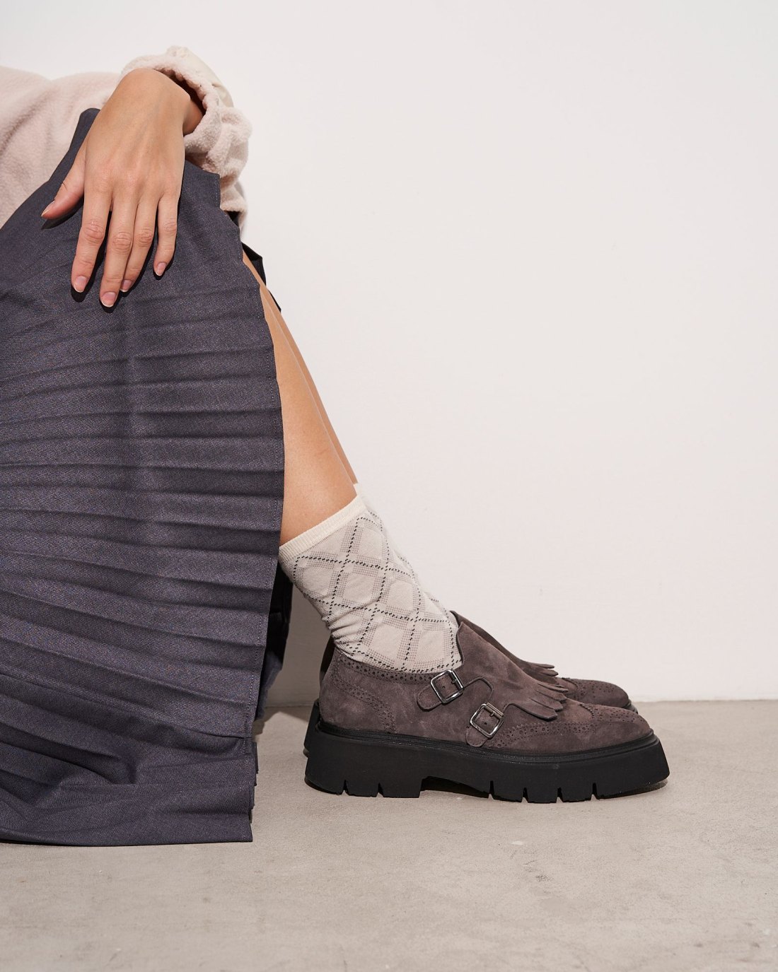 Темно-серые замшевые монки - Image 5 of 5