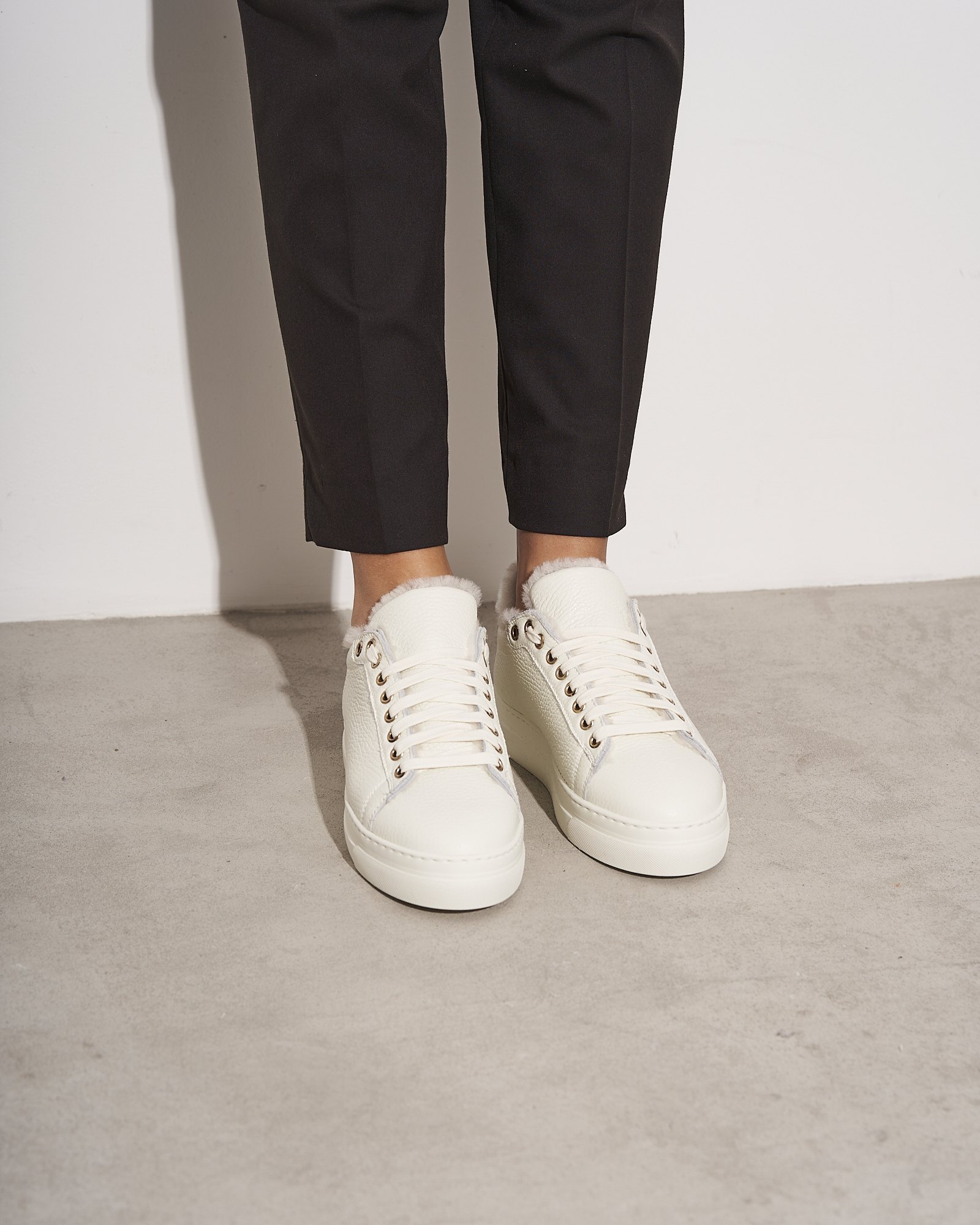 Белые кожаные кеды - Image 2 of 5