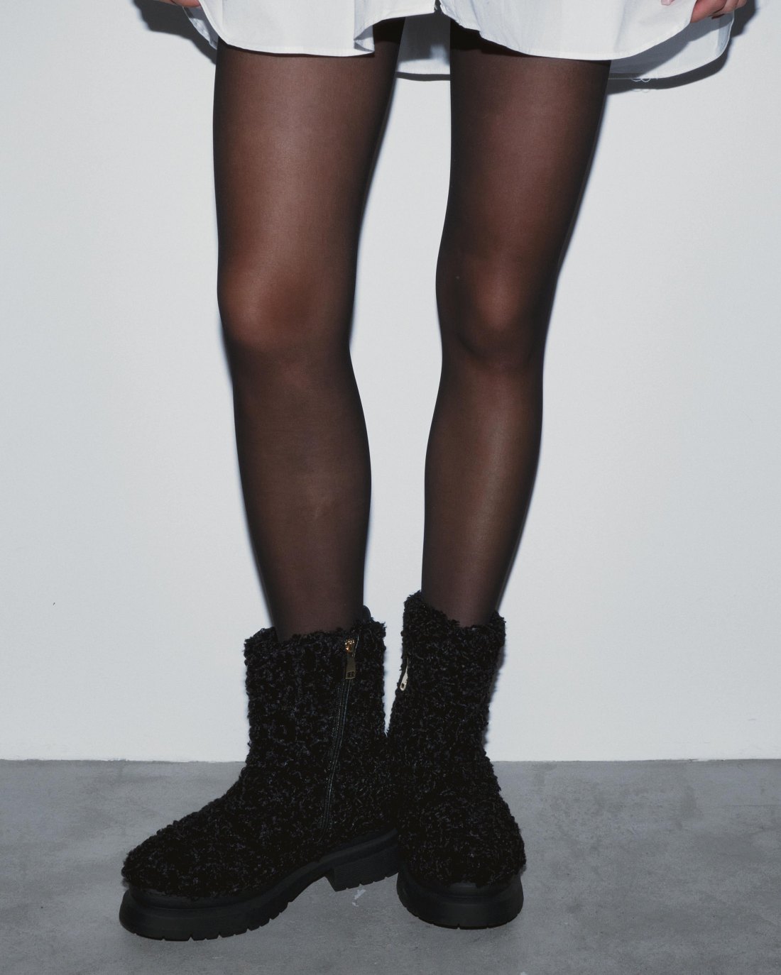 Зимние черные ботинки