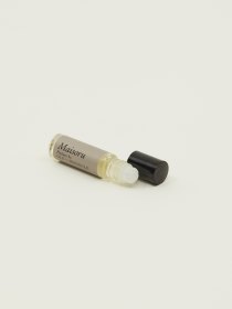 Maisoru roll-on fragrance