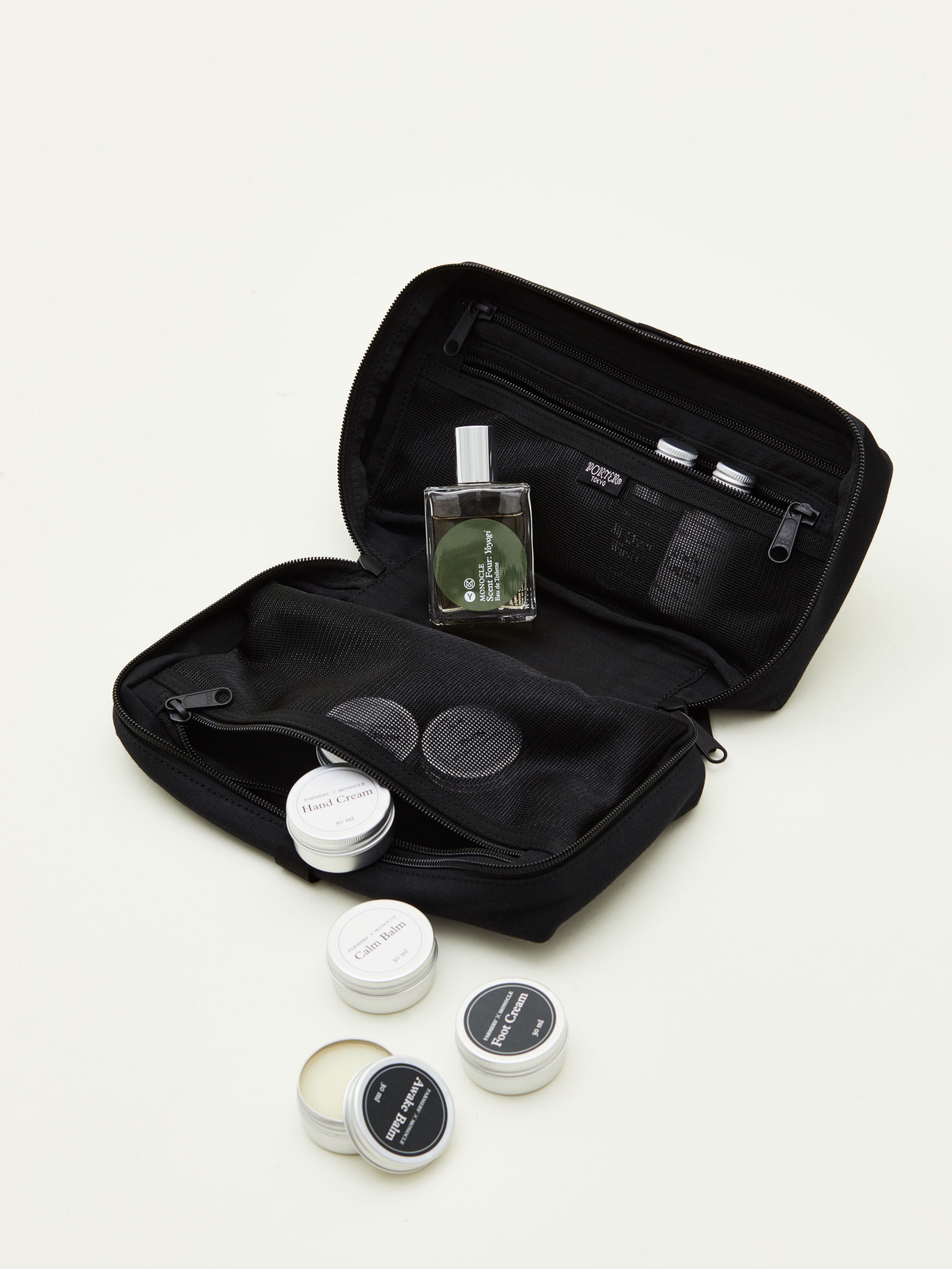 120210201-monocle-sp-web-toile 120210201-monocle-sp-web-toile