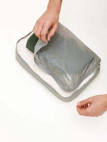 Medium travel organiser