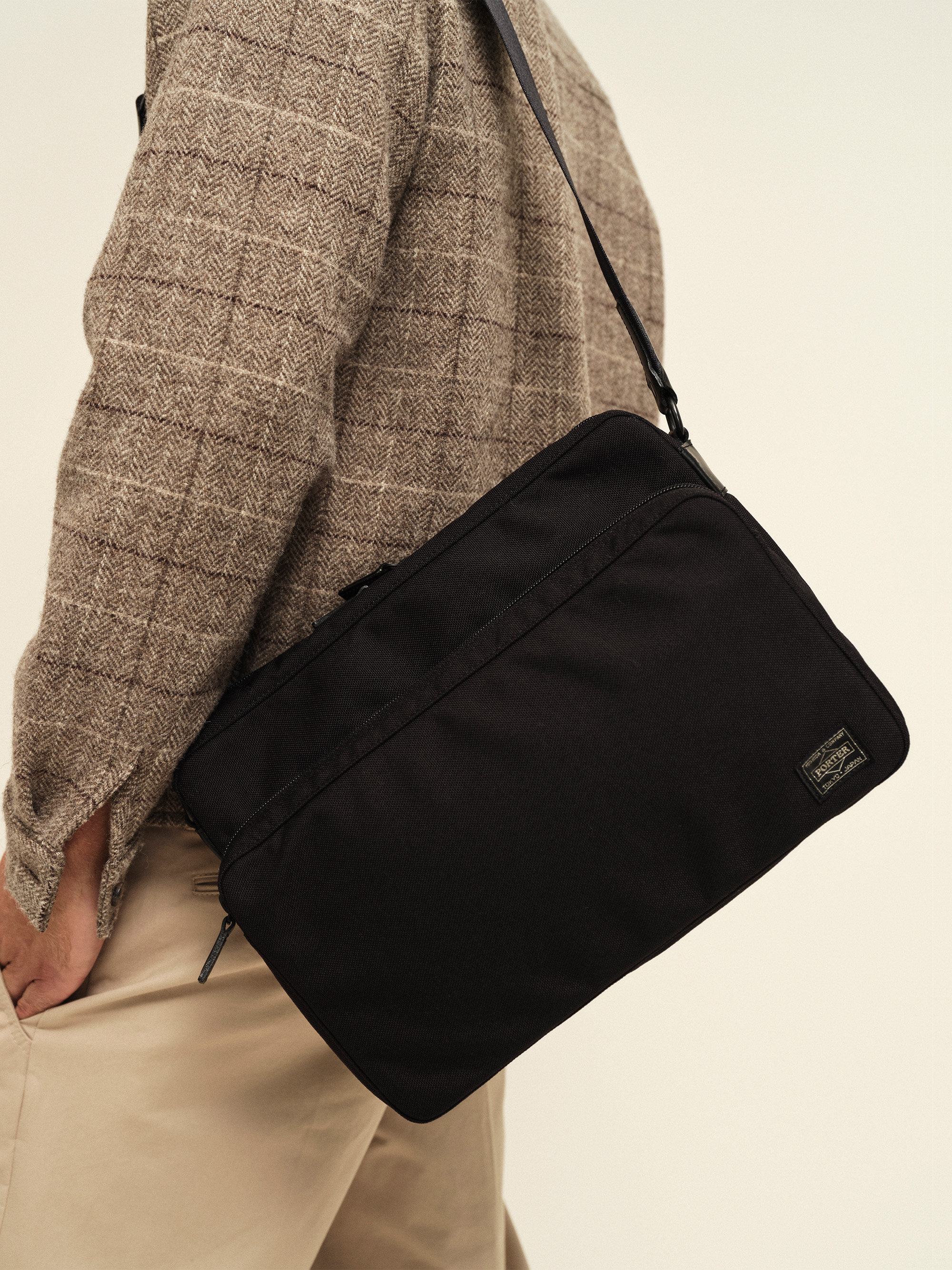 Shoulder bag