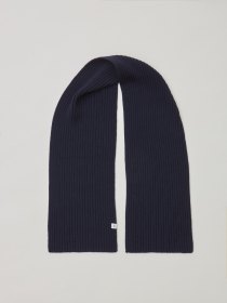 Merino-wool scarf