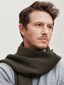 Merino-wool scarf