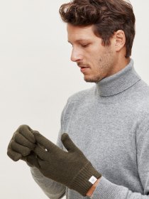 Merino-wool gloves