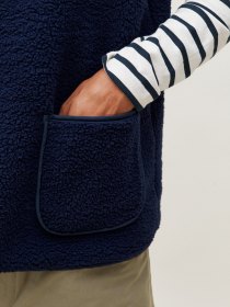 Reversible gilet