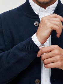 Cashmere cardigan