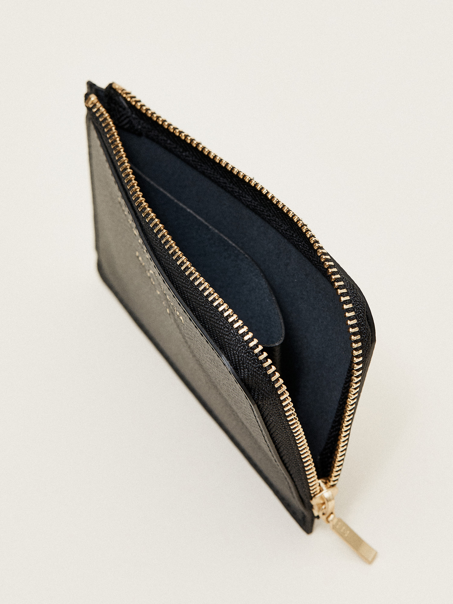 Half zip case - Bags - Shop - Monocle