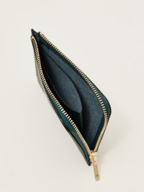 Half zip case