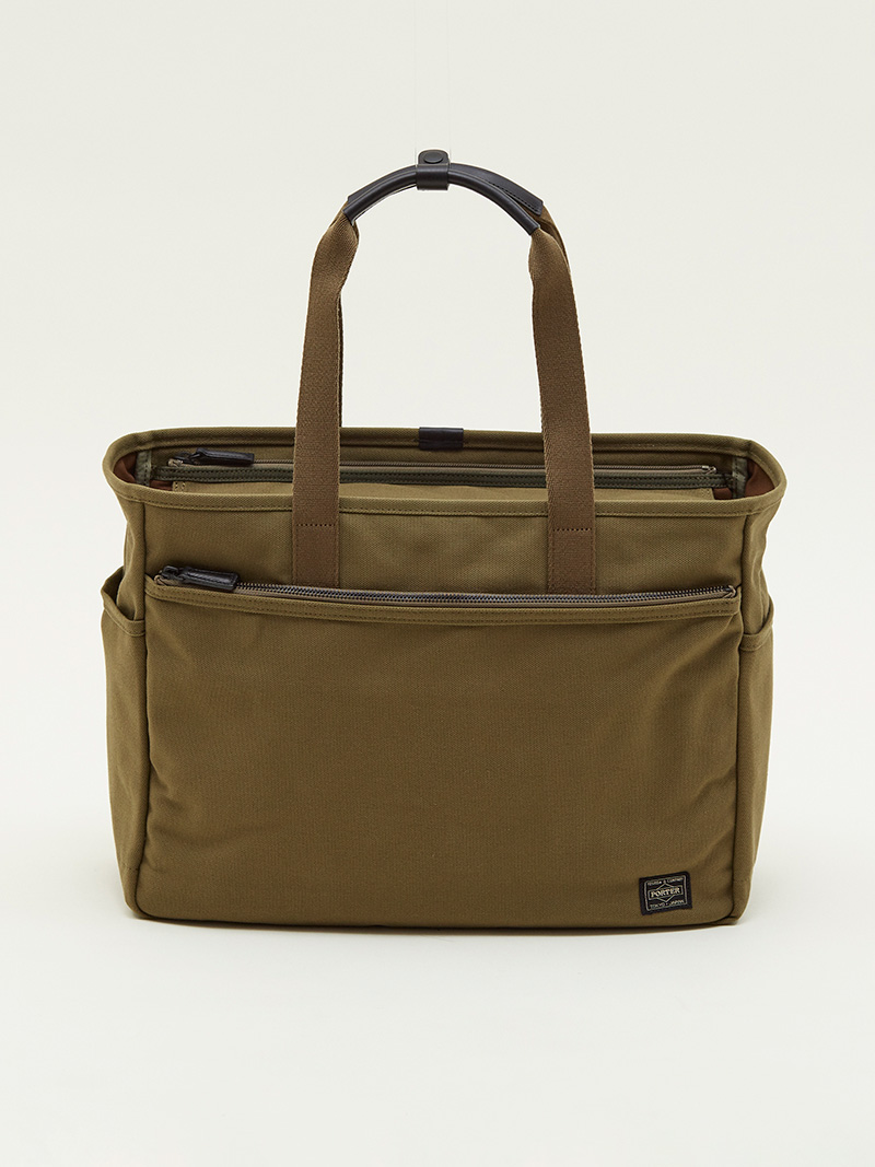 Travel tote