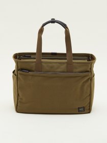Travel tote