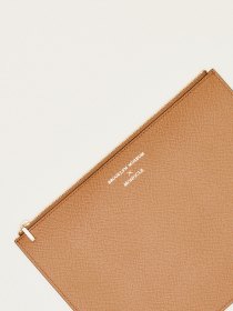 Medium pouch