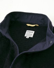 Contour vest