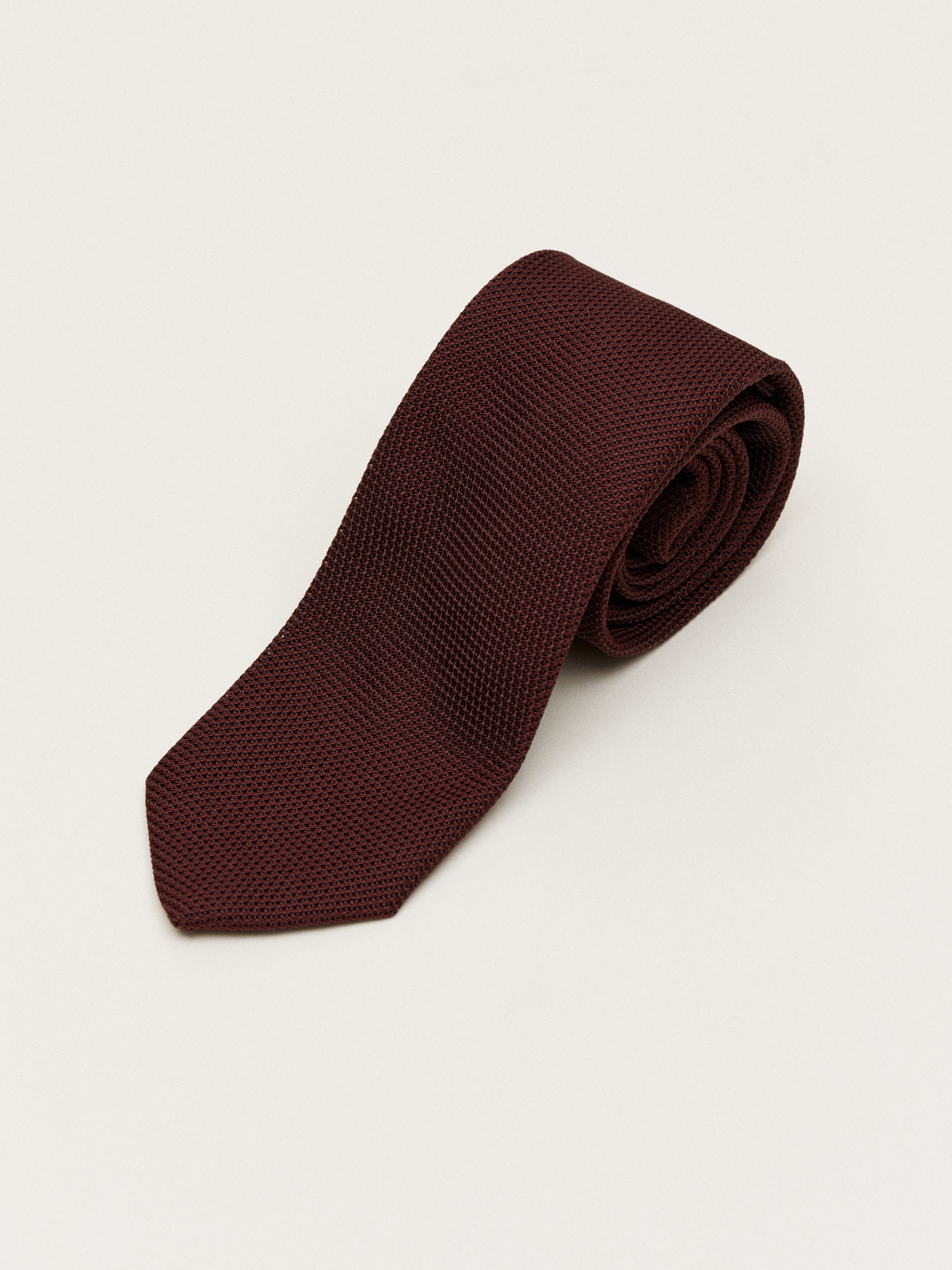Silk tie