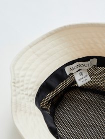 Travel bucket hat