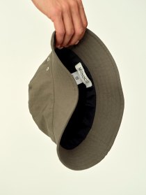 Travel bucket hat