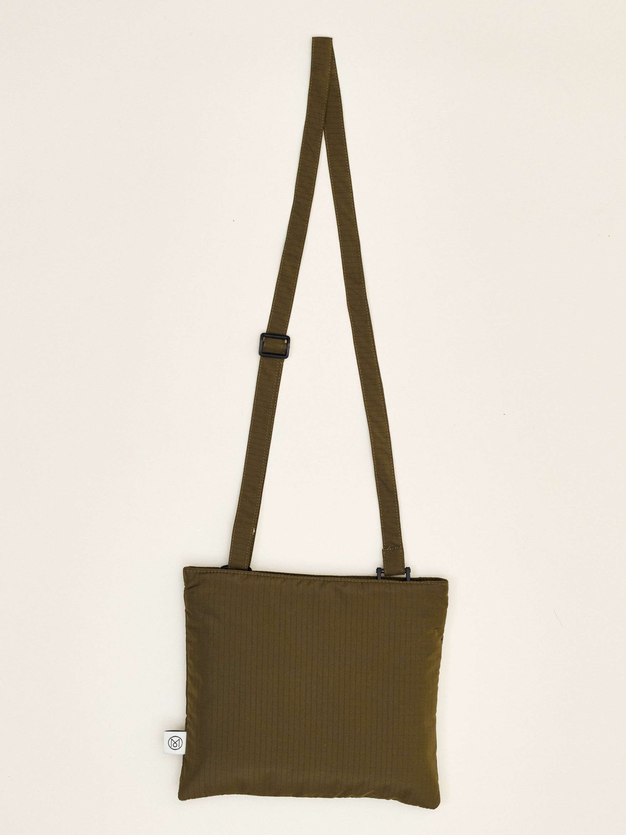 Pouch bag