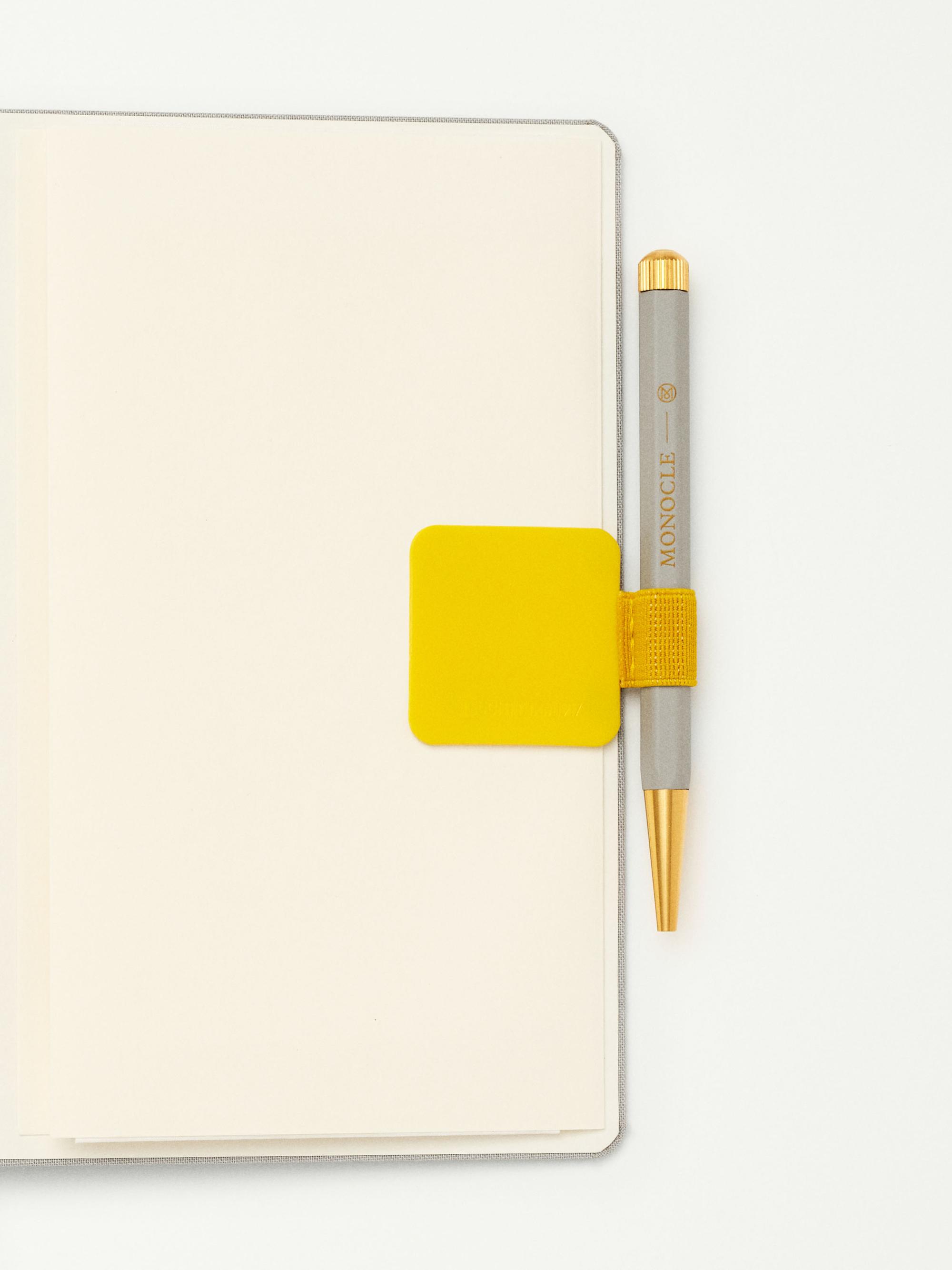 Pen loop - Notebooks - Shop - Monocle