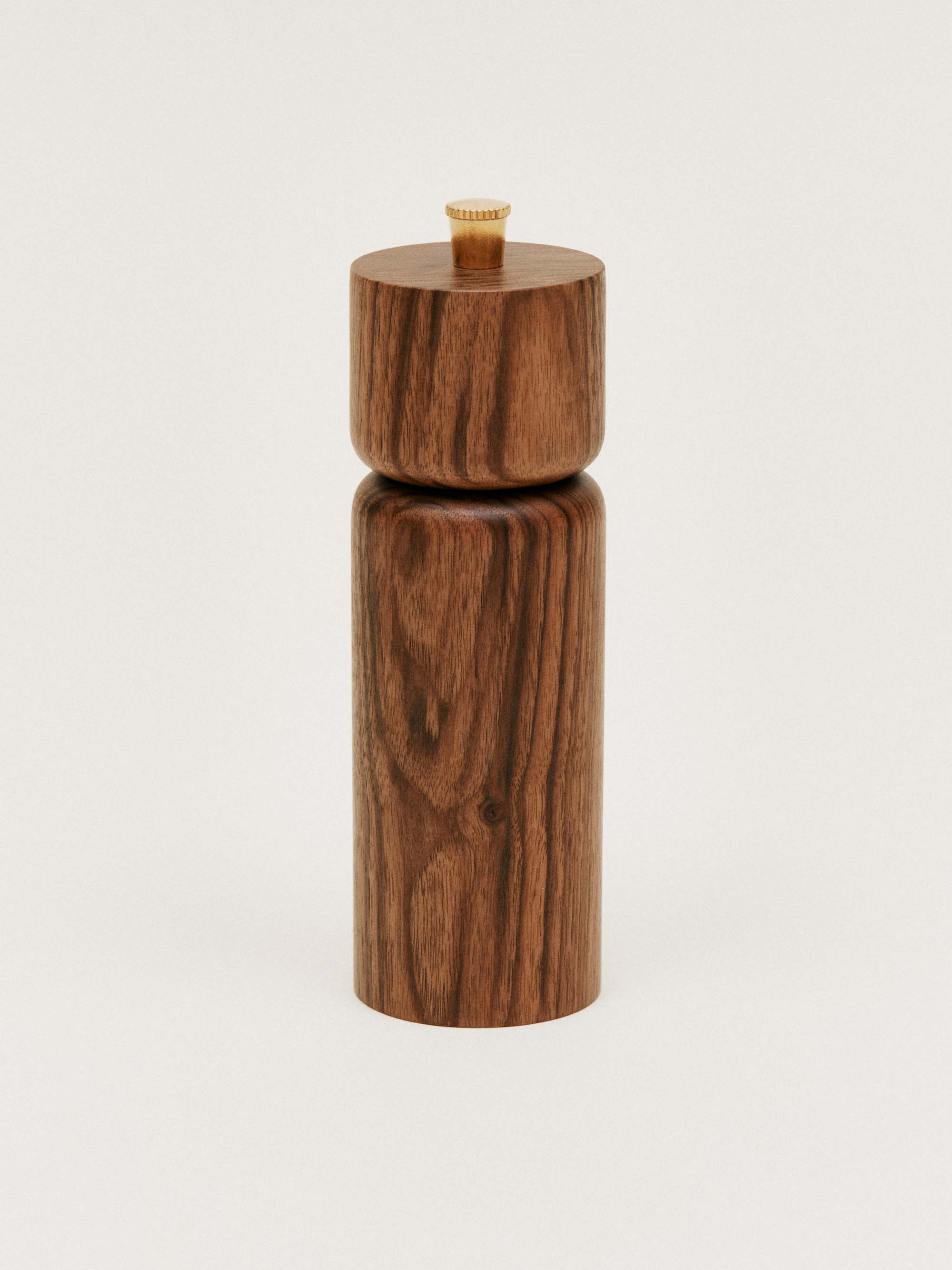 Pepper mill