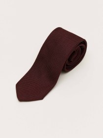 Silk tie