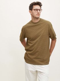 Border T-shirt