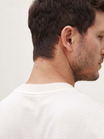 Border T-shirt