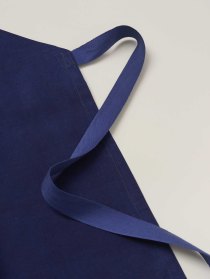 Long apron