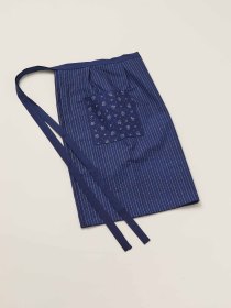 Short apron