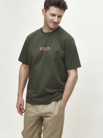 T-shirt “Read”