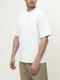 Short-sleeved T-shirt