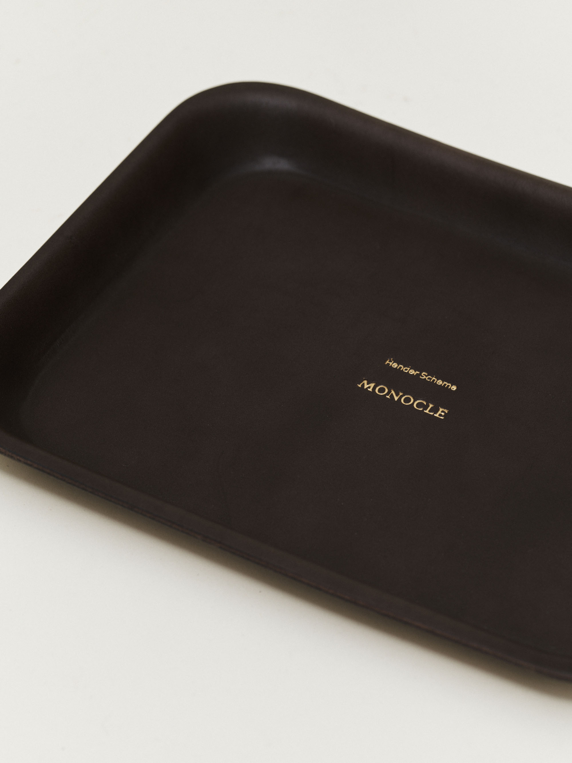 Medium leather tray