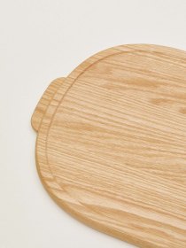 Medium cutting and serving board