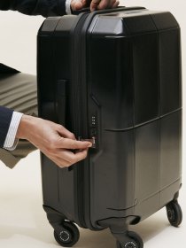 FreeWalker GL suitcase