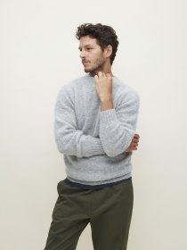 Lambswool crewneck