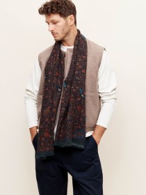 Fringed scarf