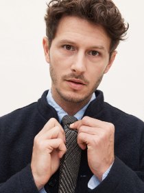 Tweed tie