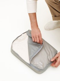 Medium travel organiser