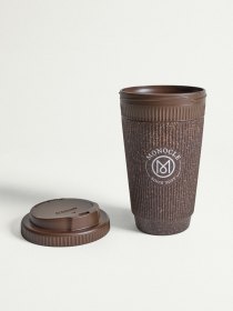Large takeaway cup