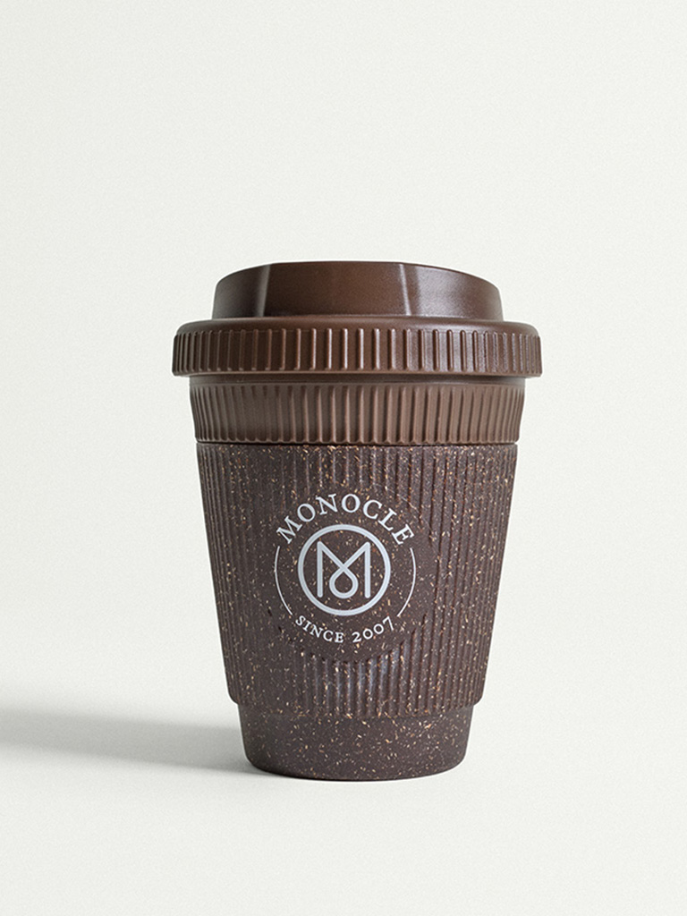 Medium takeaway cup