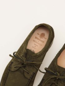 Suede bluchers