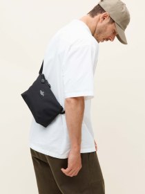 Crossbody bag - black