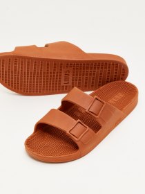 Double-strap sandals - dark orange