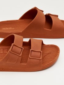 Double-strap sandals - dark orange