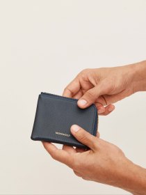 Leather half-zipped wallet - navy