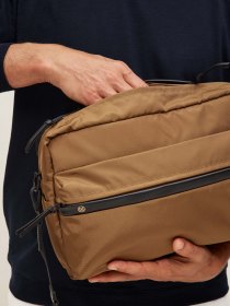 Shoulder bag - brown