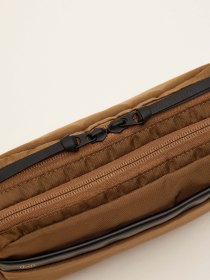 Toiletry pouch - brown