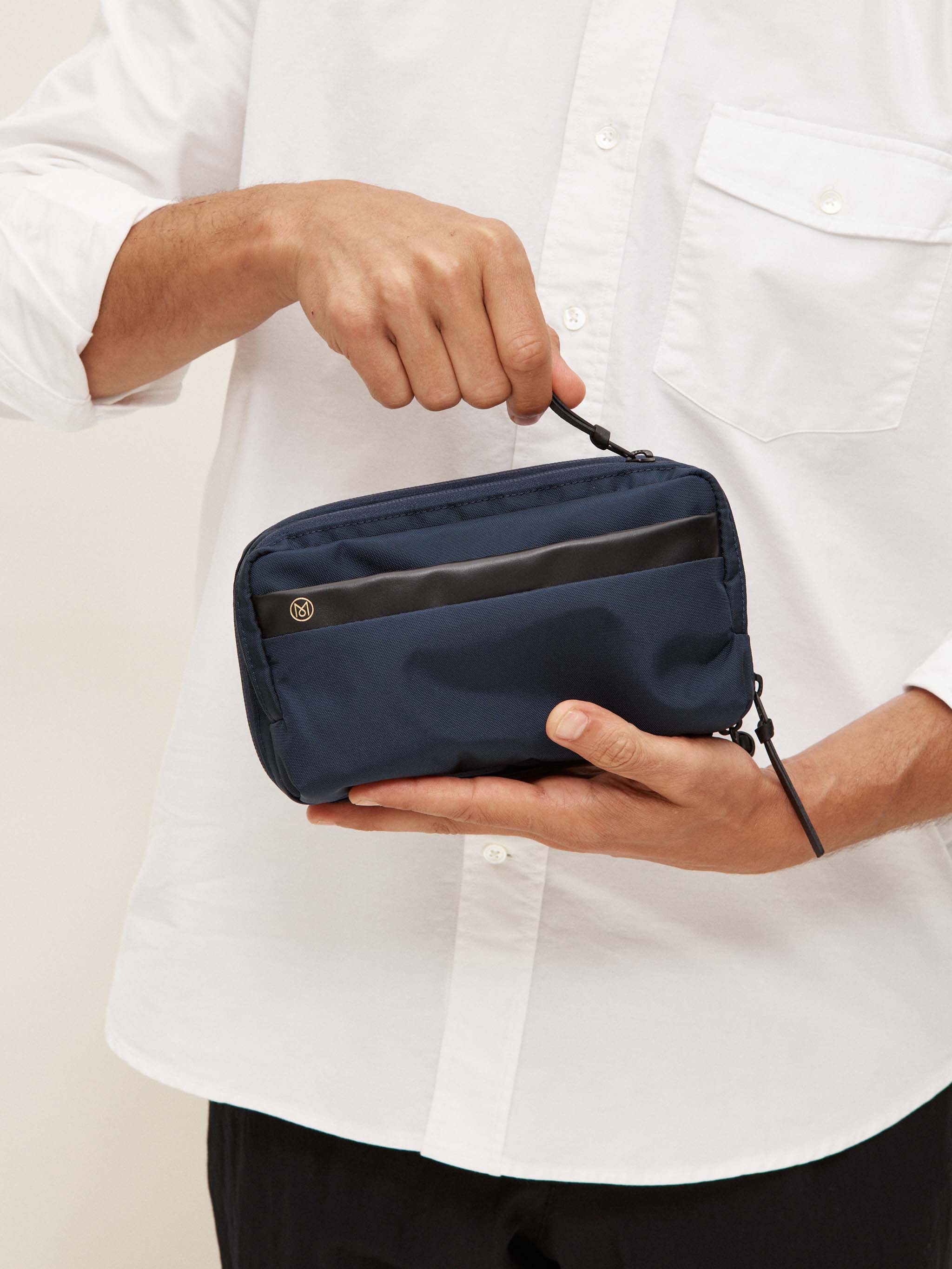 Toiletry pouch - navy